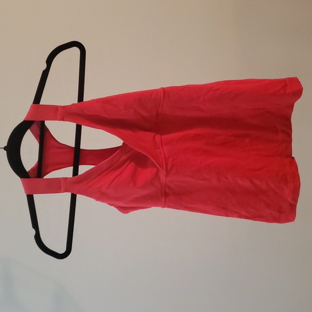Lululemon  Bright Red Tank Top size 8 excellent condition